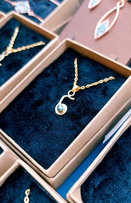 گردنبند حروف گرجی